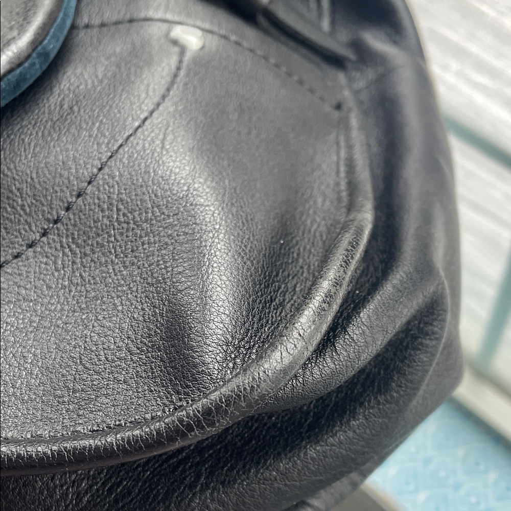 Longchamp pebbled leather elegant Black Shoulder Bag. Slouchy EUC - Picture 11 of 11